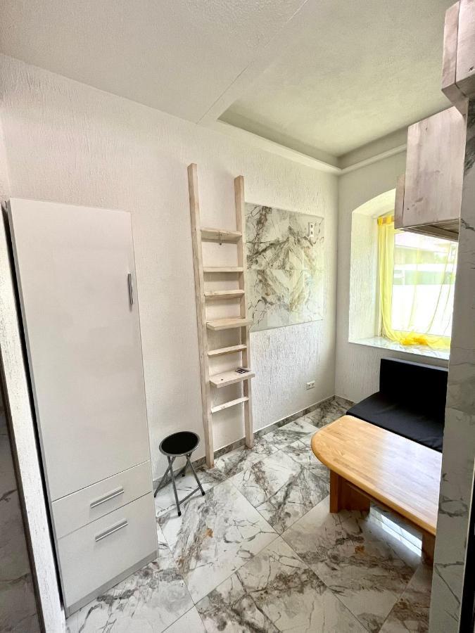 Zimmer Leoben Donawitz Naehe Voest Exterior photo