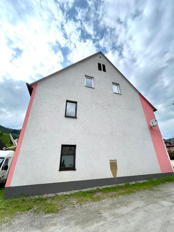 Zimmer Leoben Donawitz Naehe Voest Exterior photo